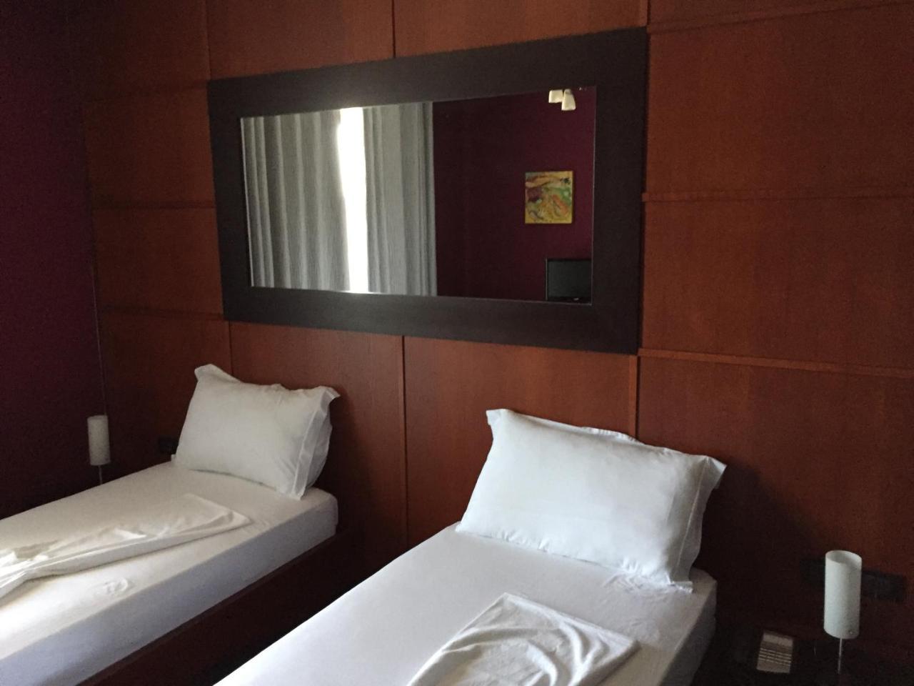 Icon Hotel Vlorë エクステリア 写真